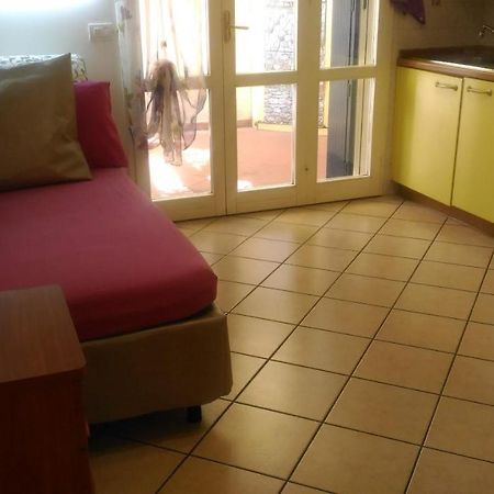 Apartamento Bilocale Centro Storico Pésaro Exterior foto
