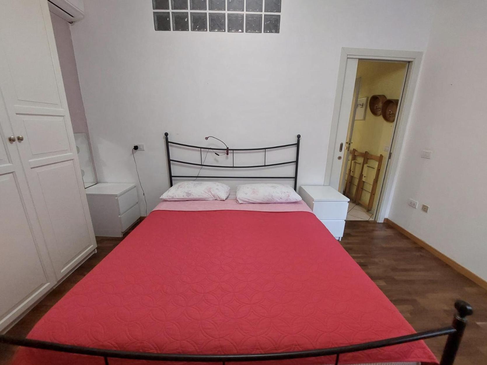 Apartamento Bilocale Centro Storico Pésaro Exterior foto